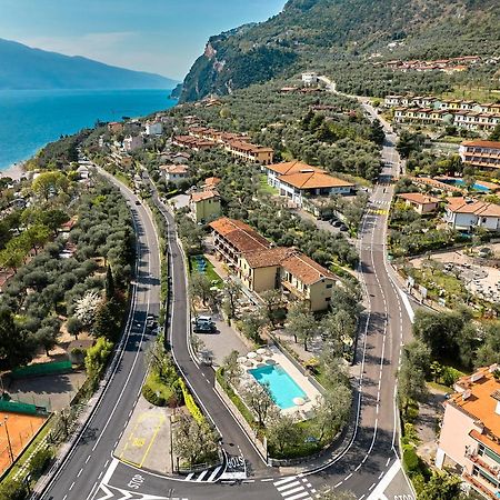 Hotel Rosemarie Limone sul Garda Exteriör bild