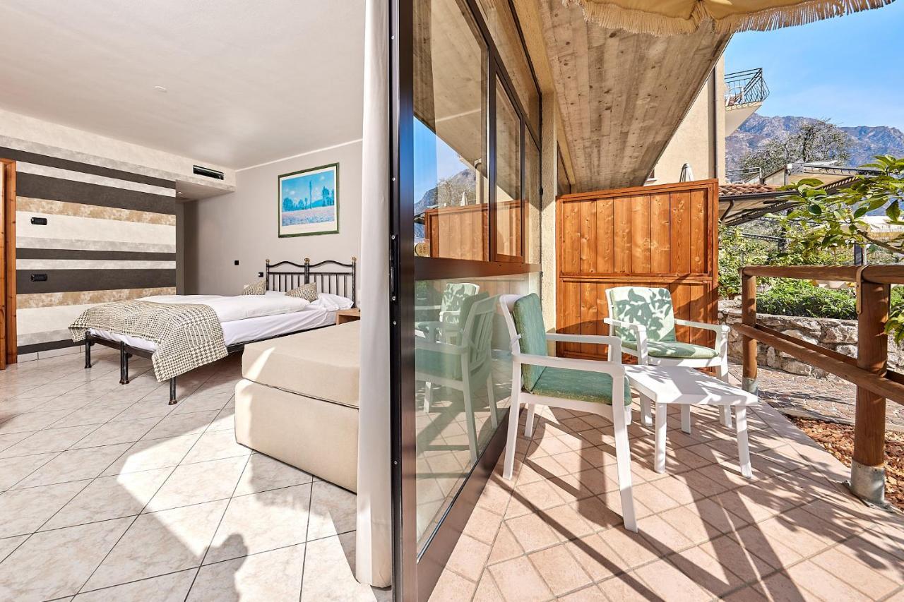 Hotel Rosemarie Limone sul Garda Exteriör bild